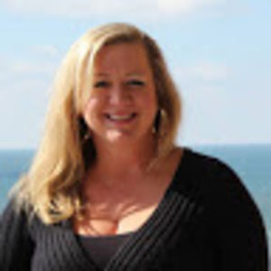 Meet your Posher, Leigh ann